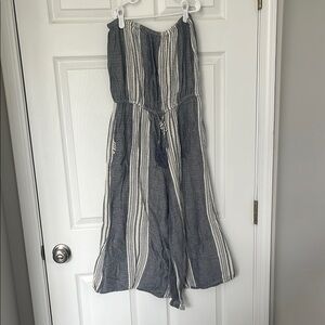 Blue and White Striped Jumpsuit with Wide-Leg Design